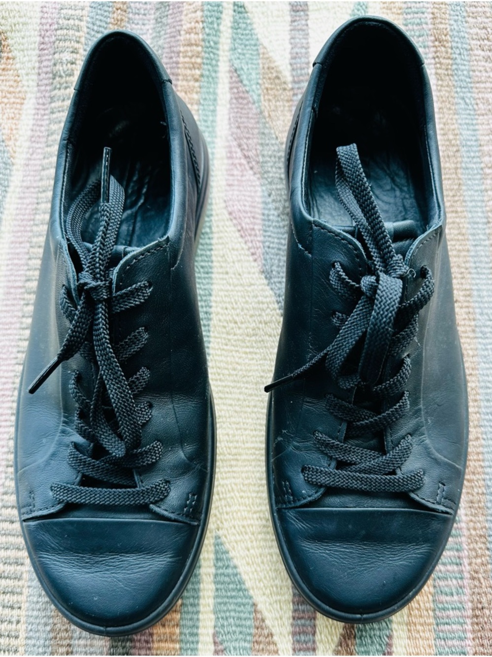 Ecco Soft Mono Black Leather Lightweight Sneakers Women’s 40